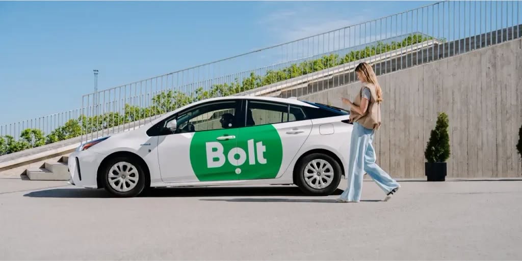 BOLT SPIKE.jpg